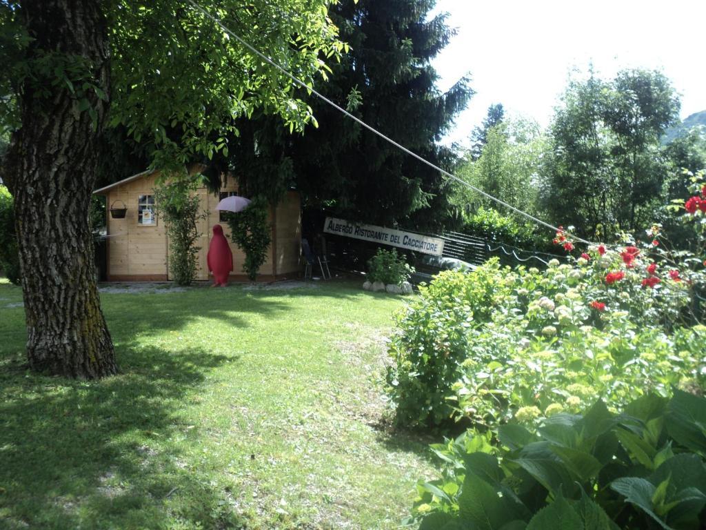Albergo Del Cacciatore Cremeno Buitenkant foto